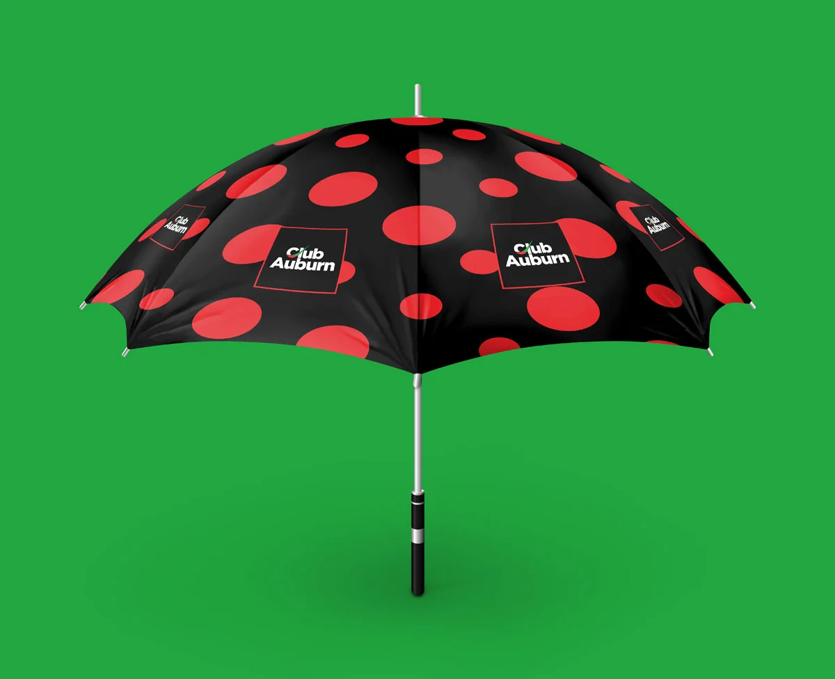 Club-Auburn-umbrella